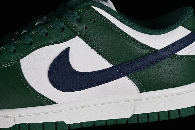 All categories Nk SB Dunk series Nk SB Dunk Low low-top sneakers Nk Dunk Low "Gorge Green" retro white and green SB low-top sports and leisure sneakers DD1503-300